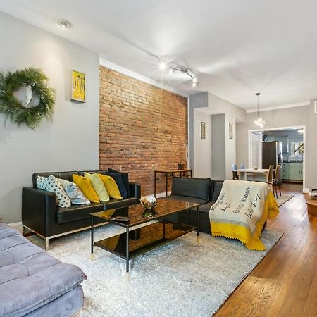 Pristine Townhouse With Rooftop Deck Near Canton! Балтимор Екстериор снимка